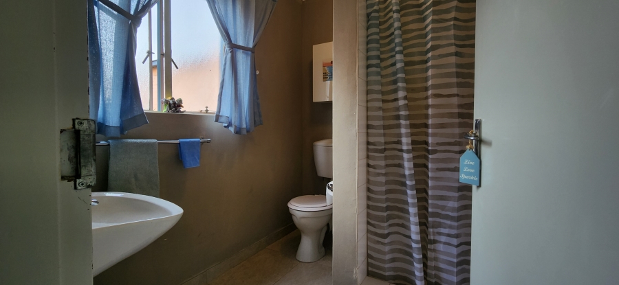 0 Bedroom Property for Sale in Kannoniers Park North West